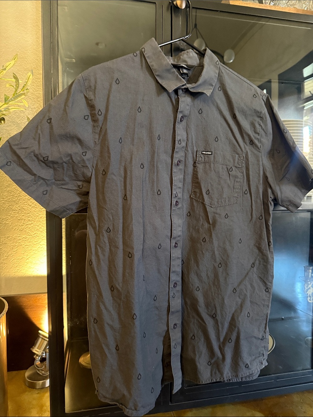 Volcom Men’s Short Sleeve Button-Up Shirt — Charcoal with Black Teardrop Print